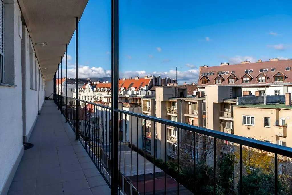 King'S Golden Flat Apartment Budapest Hungary
